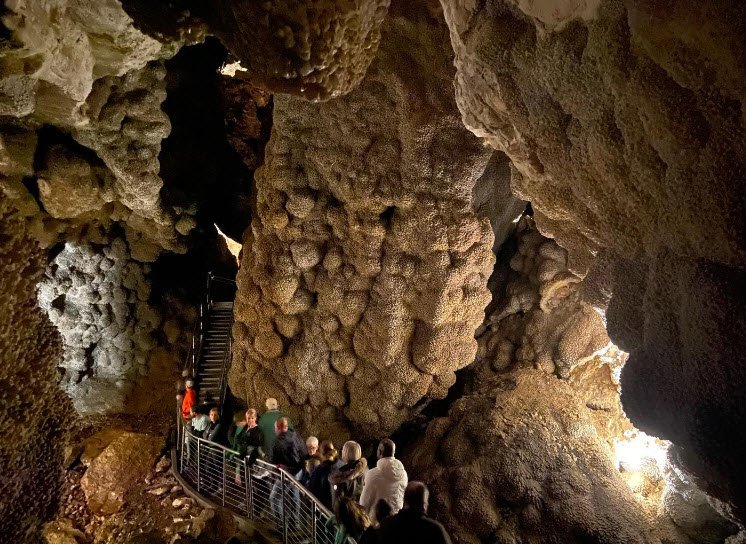 Jewel Cave National Monument, South Dakota, USA